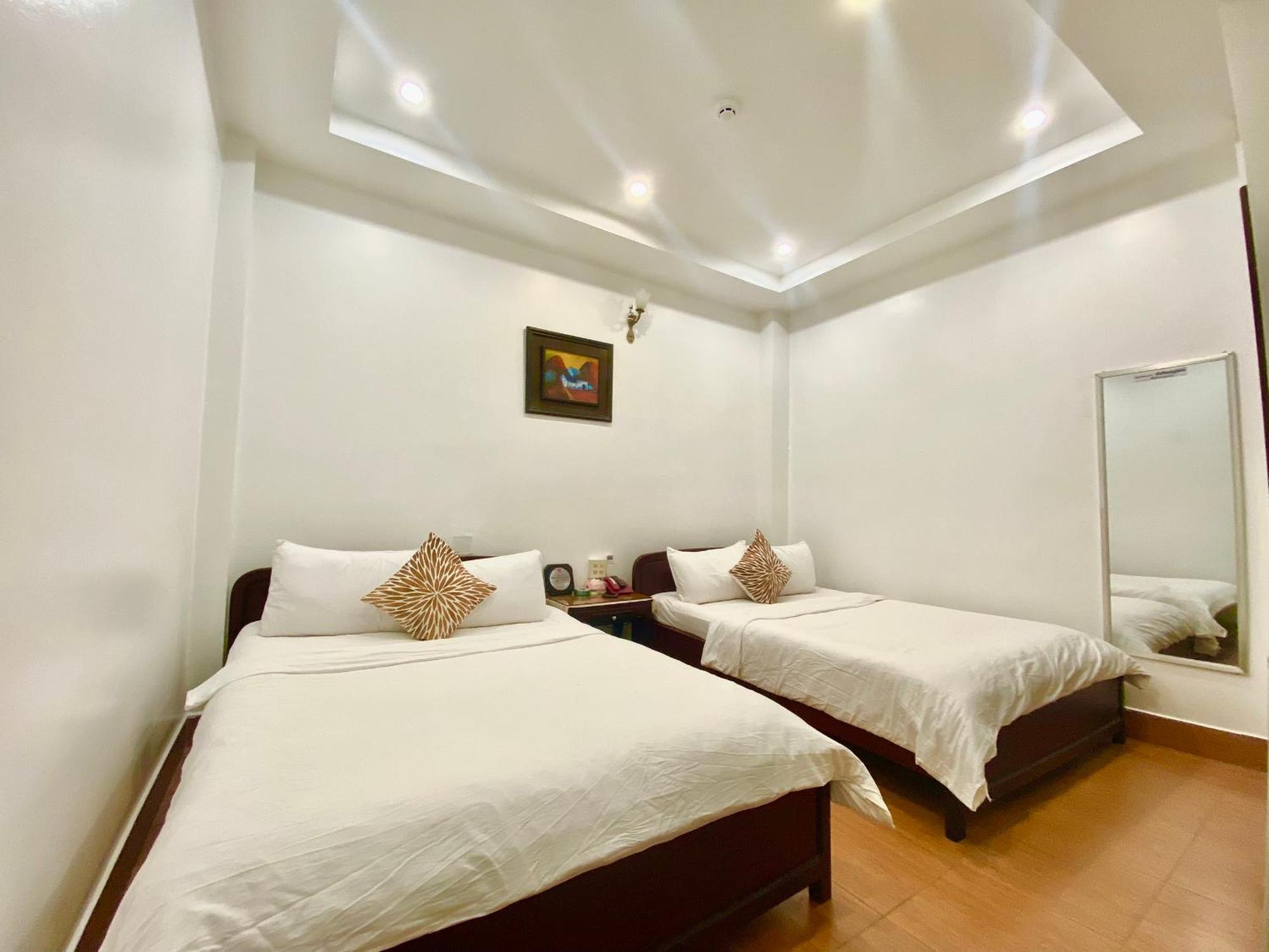 Du Hung 1 Hotel Hà Tiên Buitenkant foto